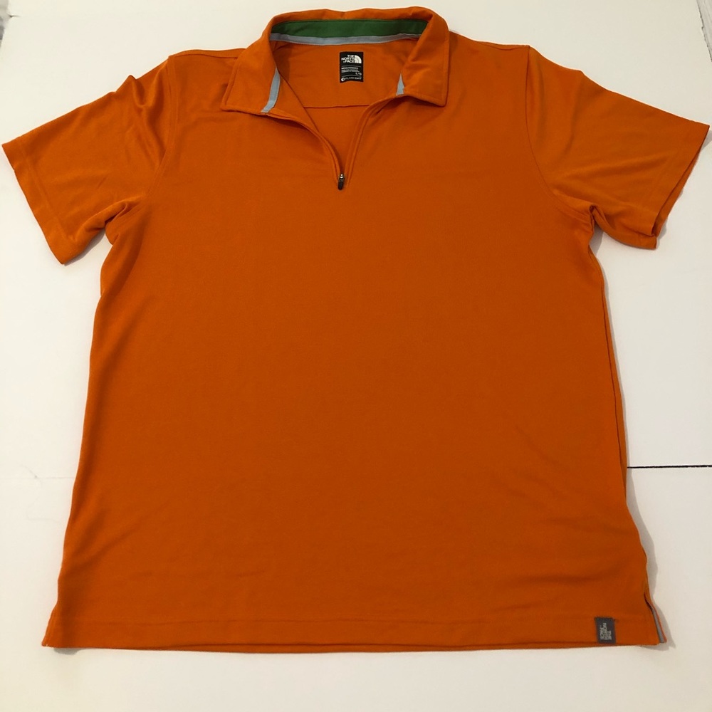 The North Face Mens Flash Dry Short Sleeve Shirt